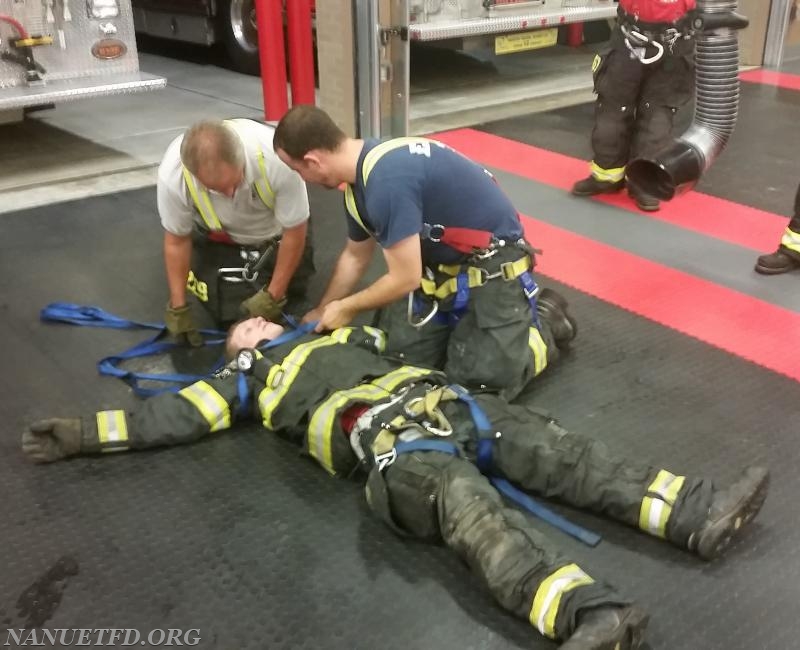 Lt. Parker doing F.A.S.T team training. Getting a downed firefighter out. Training save lives. Photos by Vincent P. Tuzzolino. 10/9/2017