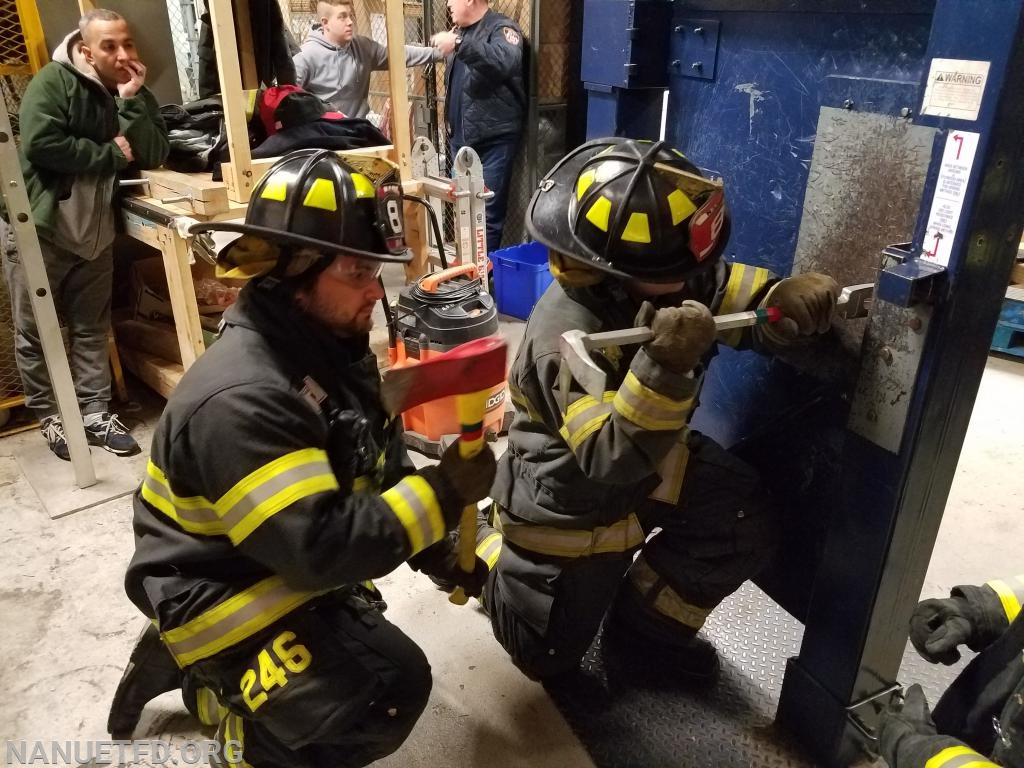 Forcible entry training. FTC 2/11/2019. Photo's by Vincent P. Tuzzolino