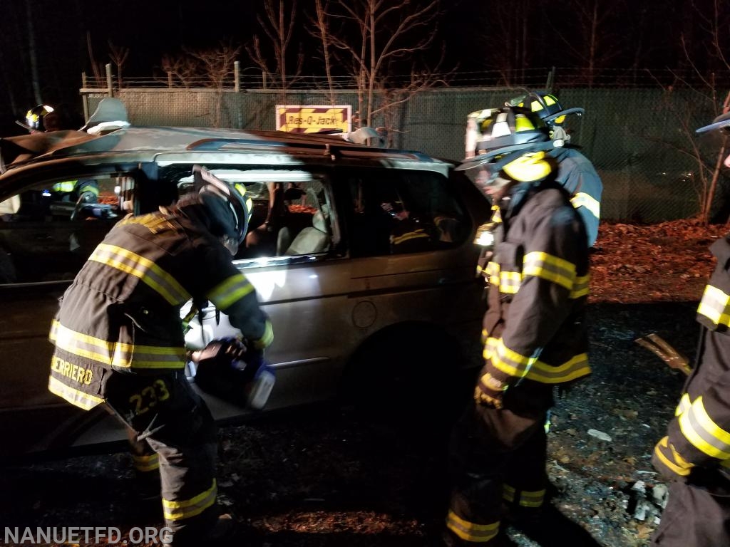 12-23-2019 Extrication Drill FTC. Testing new tools. Photos by Vincent P Tuzzolino