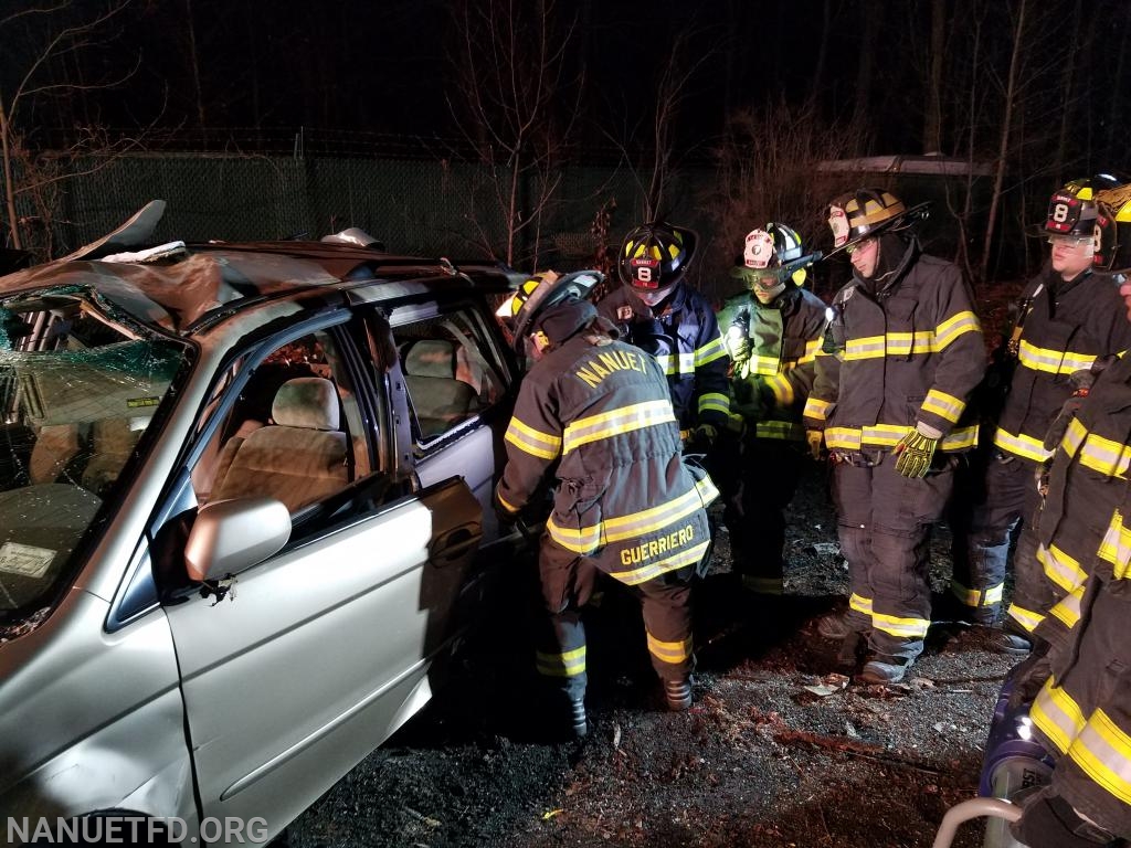 12-23-2019 Extrication Drill FTC. Testing new tools. Photos by Vincent P Tuzzolino