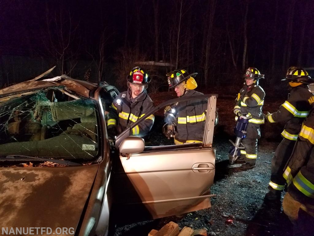 12-23-2019 Extrication Drill FTC. Testing new tools. Photos by Vincent P Tuzzolino