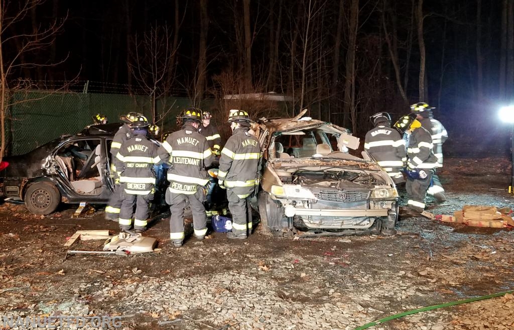 12-23-2019 Extrication Drill FTC. Testing new tools. Photos by Vincent P Tuzzolino
