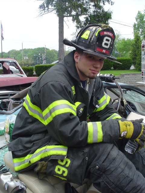 FF Joe Koester.  Jaws of Life drill with 8-EQ, 5/15/05