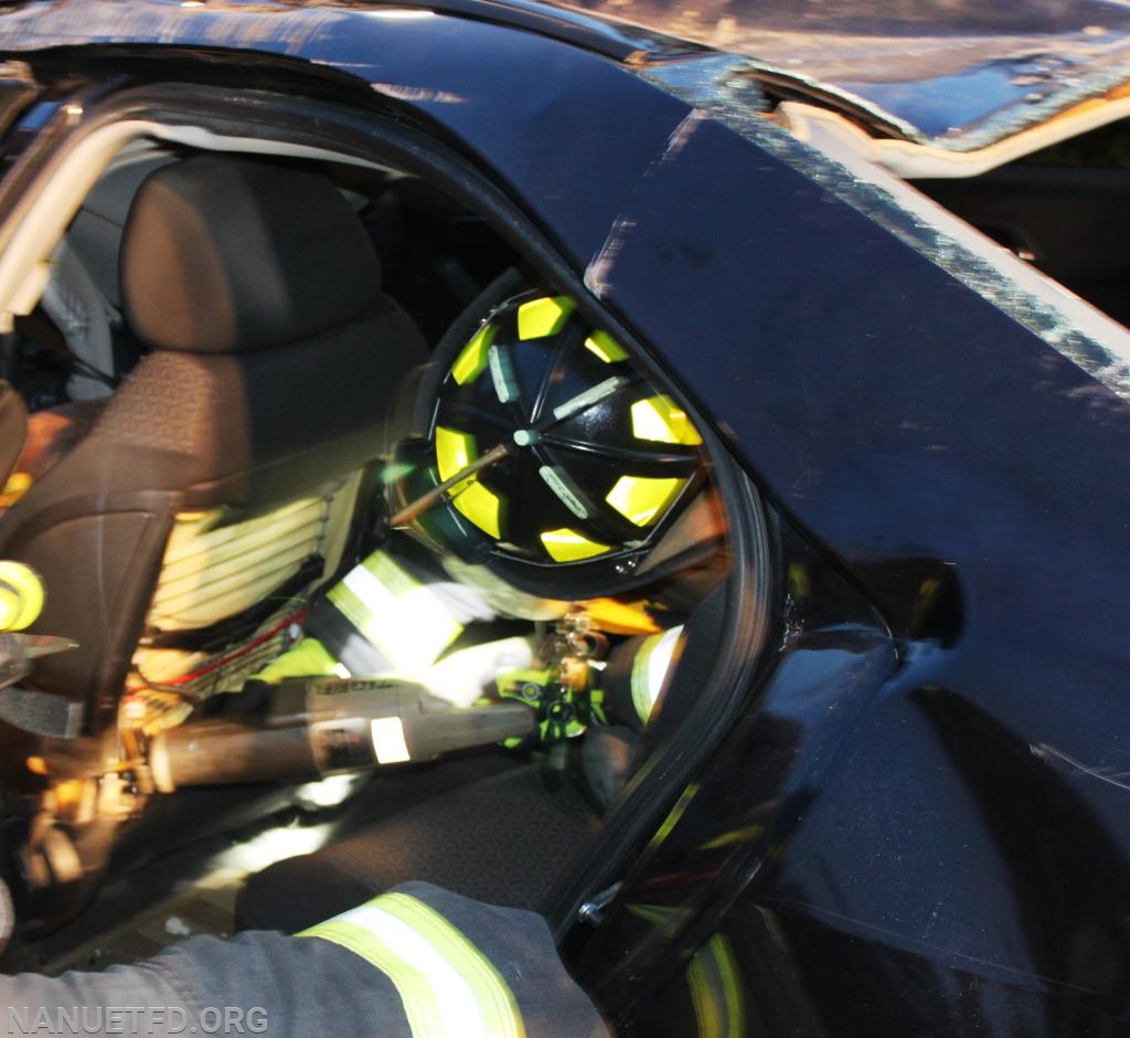 7-29-2019. 8-100 Extrication drill. Under the watchful eyes of the training officers. Photos by Vincent P Tuzzolino
