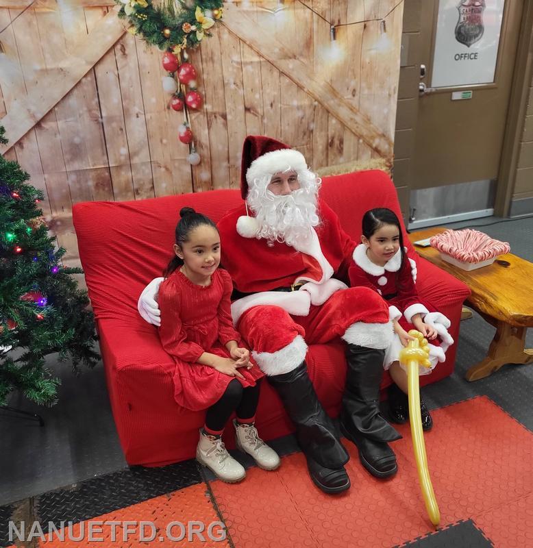 Breakfast with Santa. 12/7/2025. 8-100.