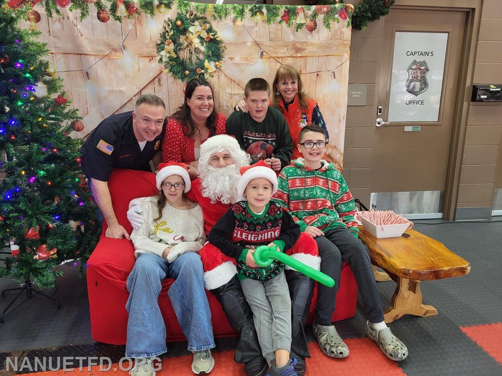 Breakfast with Santa. 12/7/2025. 8-100.